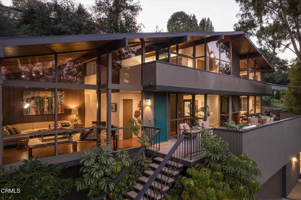 1256 Club House Drive, Pasadena, California 91105 home-pic-4